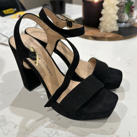 Chinese Laundry size 7 women’s heels - Picture 2 of 5